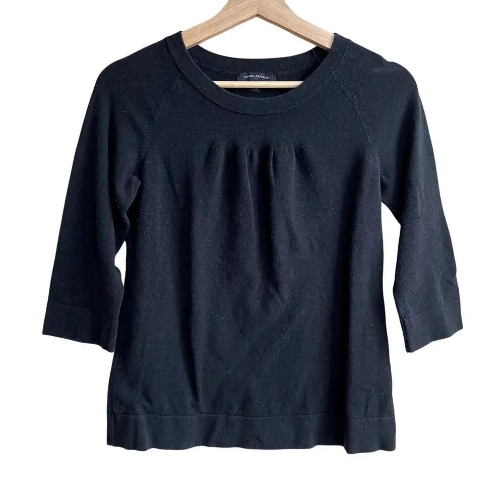 Banana Republic black pleated front 3/4 sleeve sweater top women's size S cotton